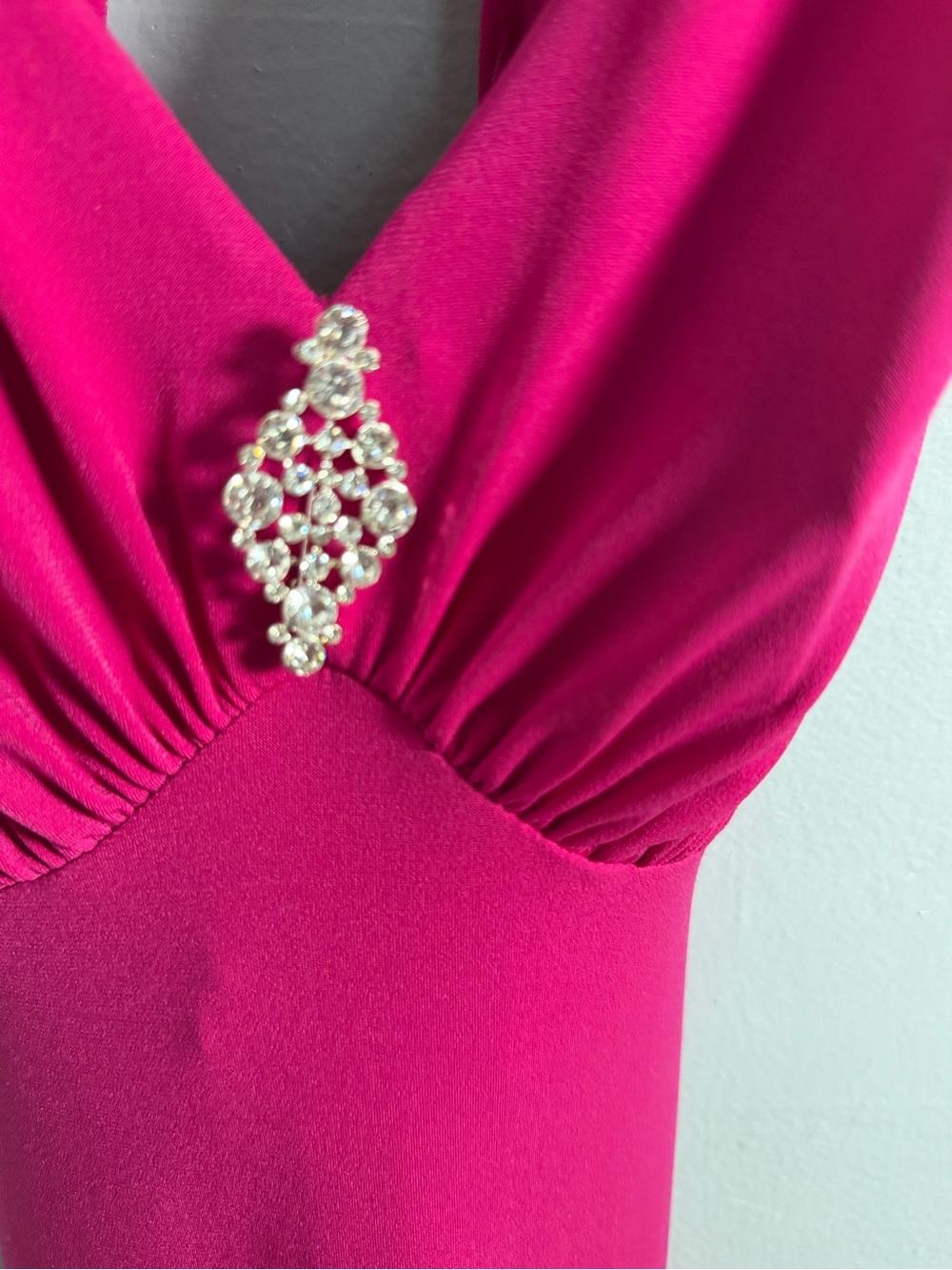 Connected apparel Halter Maxi Dress in Berry Pink 12 NEW - Picture 6 of 6